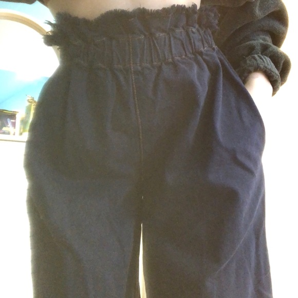 High waisted Cargo Wide Jean || TopShop - Picture 3 of 4